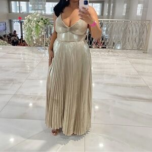 Banana Republic Odetta Metallic Maxi Dress - Champagne